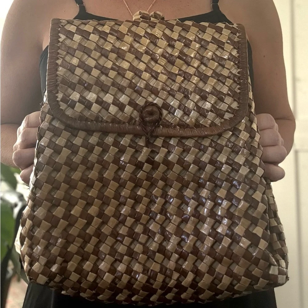 Woven Rattan Women’s Backpack Bag in Natural Brown
